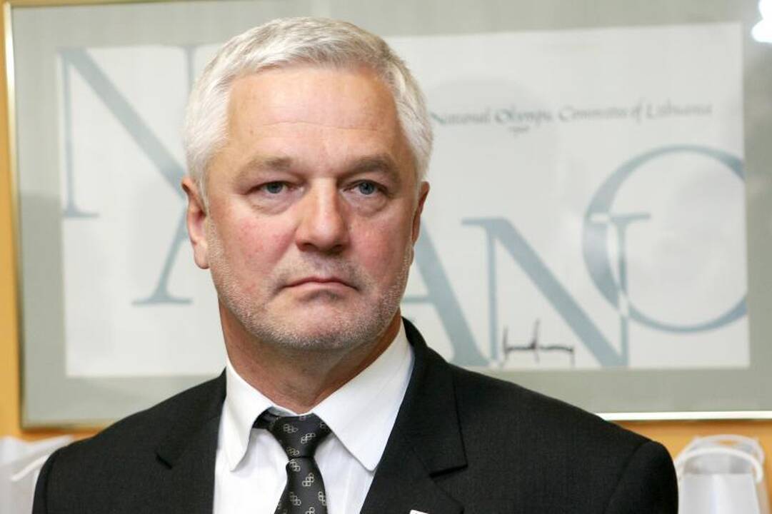 V.Matuzas teigia neatsisakąs ketinimų kandidatuoti rinkimuose