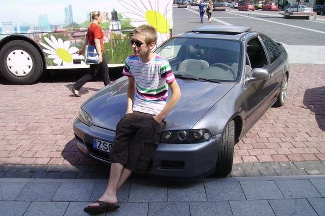 „Moksleivių garaže“ – nuo vieno iki keturių ratų