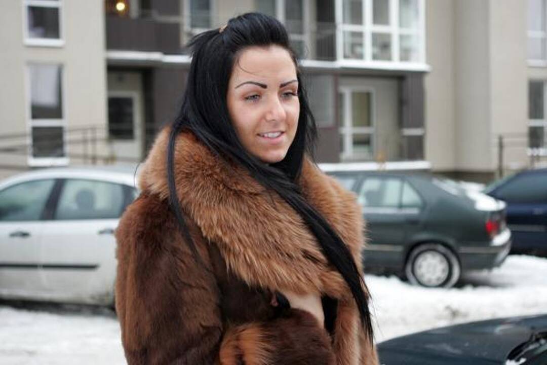 Daugiabučių kiemai vis dar laukia sniego valymo mašinų