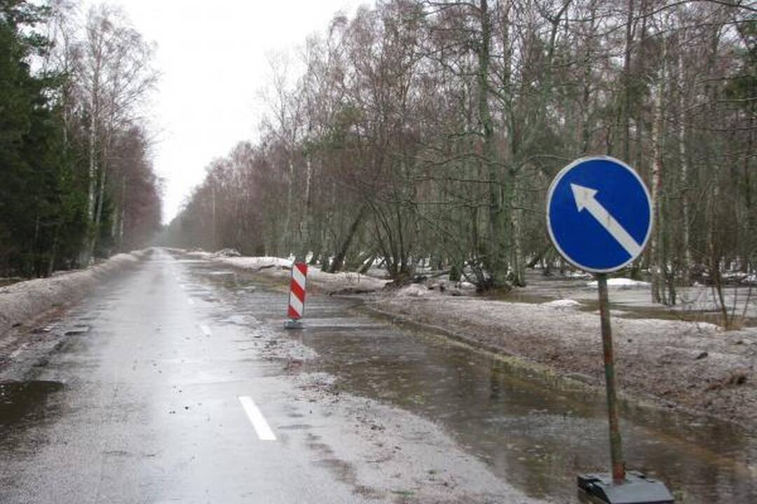 Ledai grasina užkimšti Atmatos žiotis
