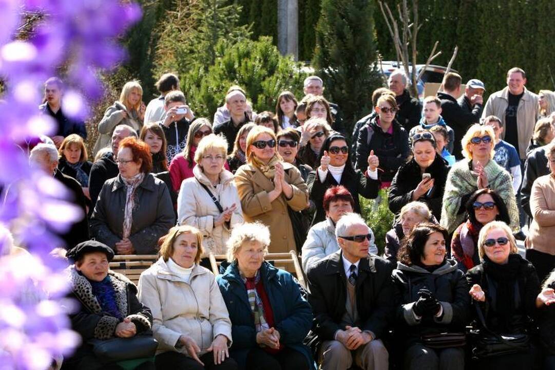 Kultūros ministerija – prieš menininkų pasirodymus Garliavoje