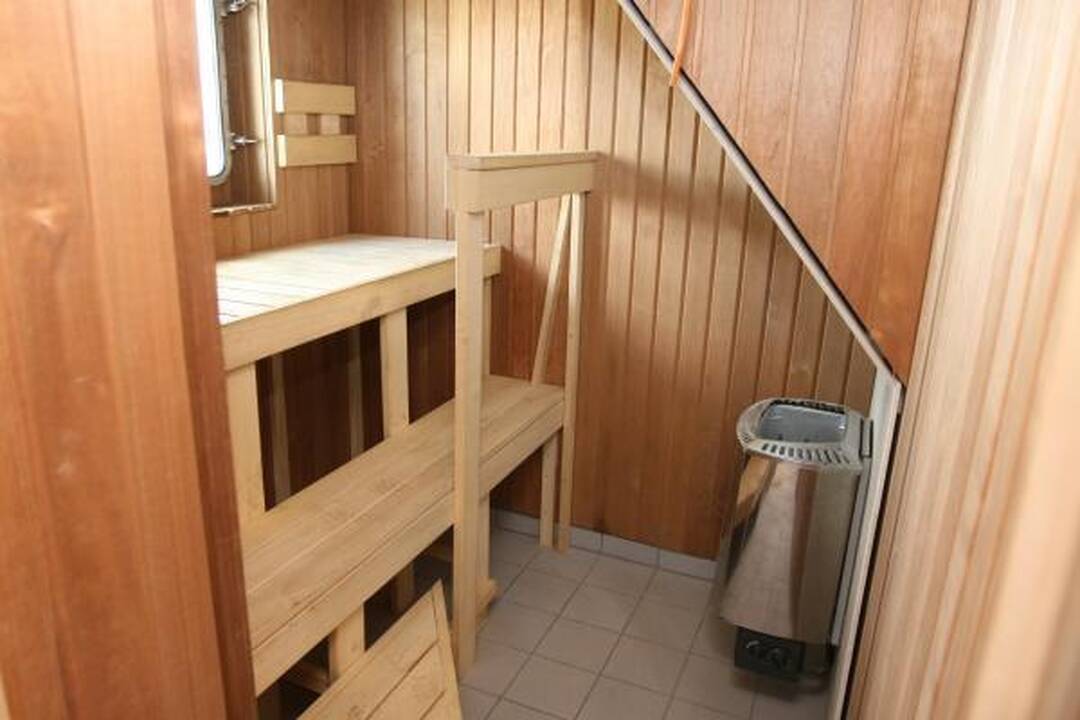 Klaipėdoje pastatytas keltas plaukios Alandų salyne