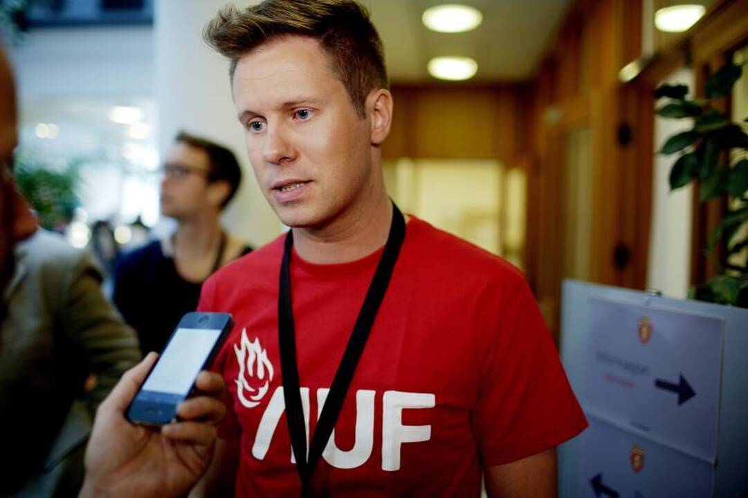 A.B.Breiviko aukų artimieji demonstratyviai išėjo iš teismo salės