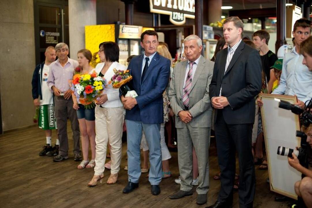 Į Lietuvą sugrįžęs K.Kemzūra: į ligotus kaltinimus nereaguosiu