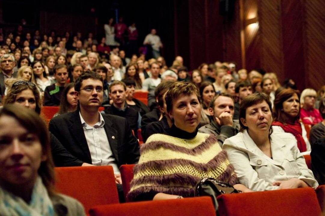 „Auros“ festivalis atvežė šiuolaikinio šokio šviežienos