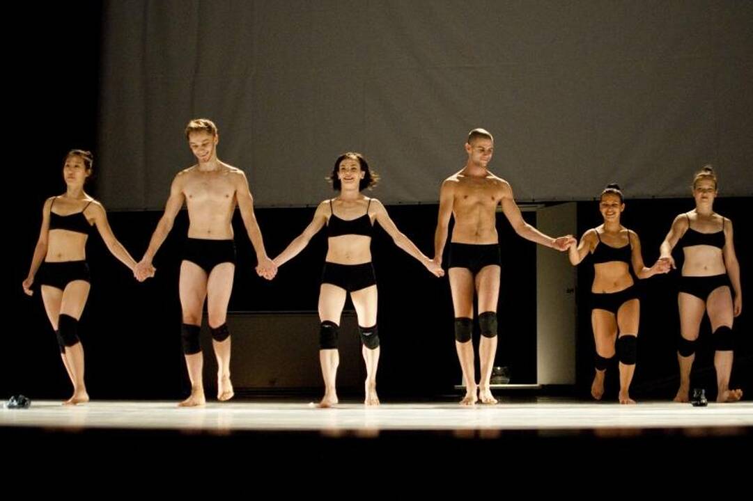 „Auros“ festivalis atvežė šiuolaikinio šokio šviežienos
