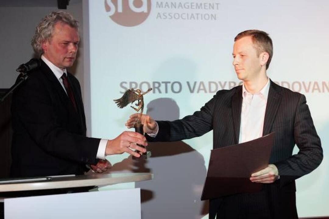 Įteikti apdovanojimai už sporto vadybą