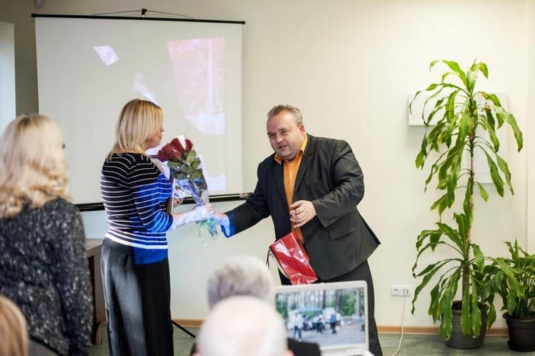 Į naują biblioteką Panemunėje – su senais baldais 