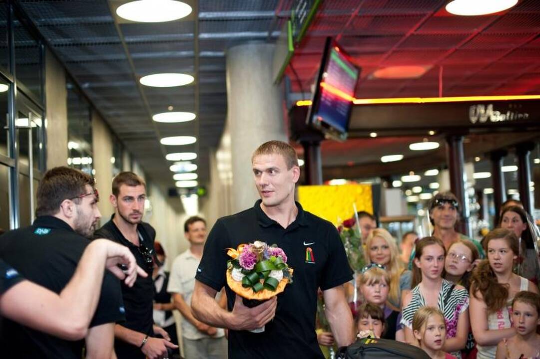 Į Lietuvą sugrįžęs K.Kemzūra: į ligotus kaltinimus nereaguosiu
