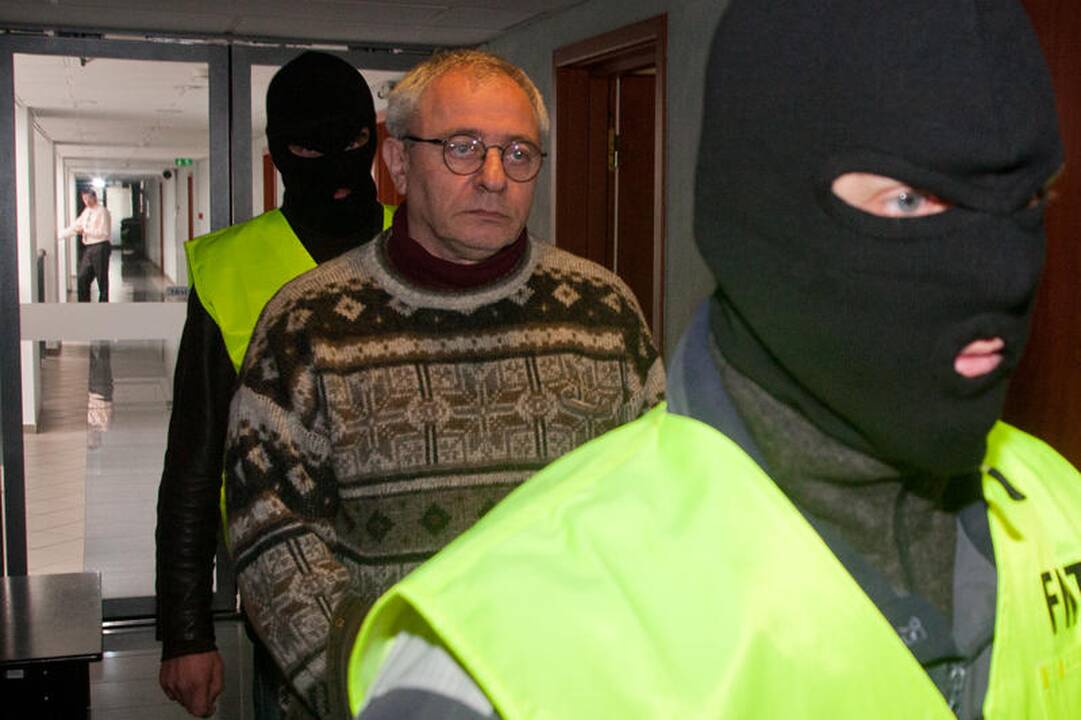 Kratos Gariūnuose: dešimtys sulaikytų, 7 suimti 