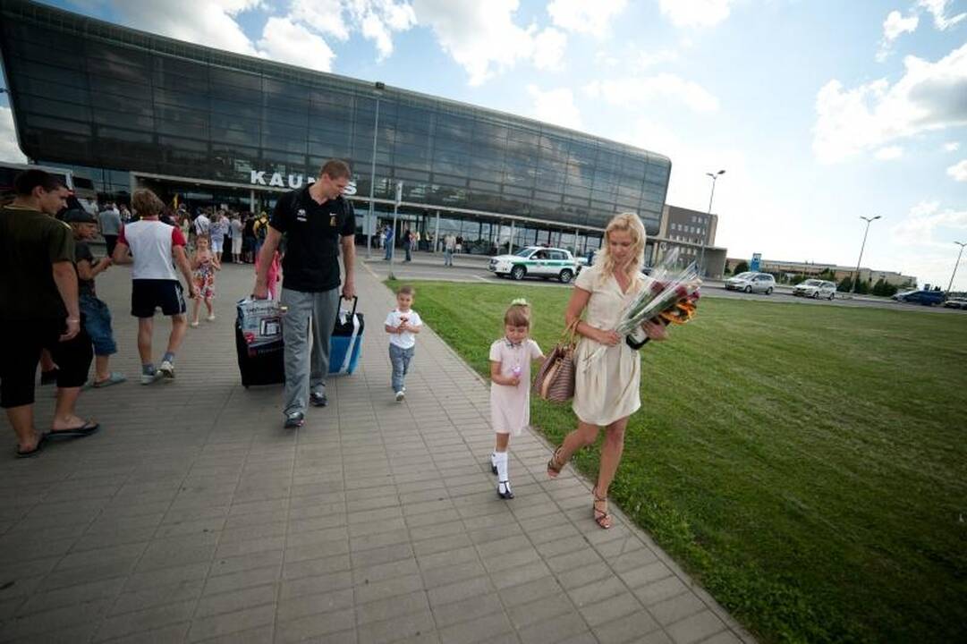 Į Lietuvą sugrįžęs K.Kemzūra: į ligotus kaltinimus nereaguosiu