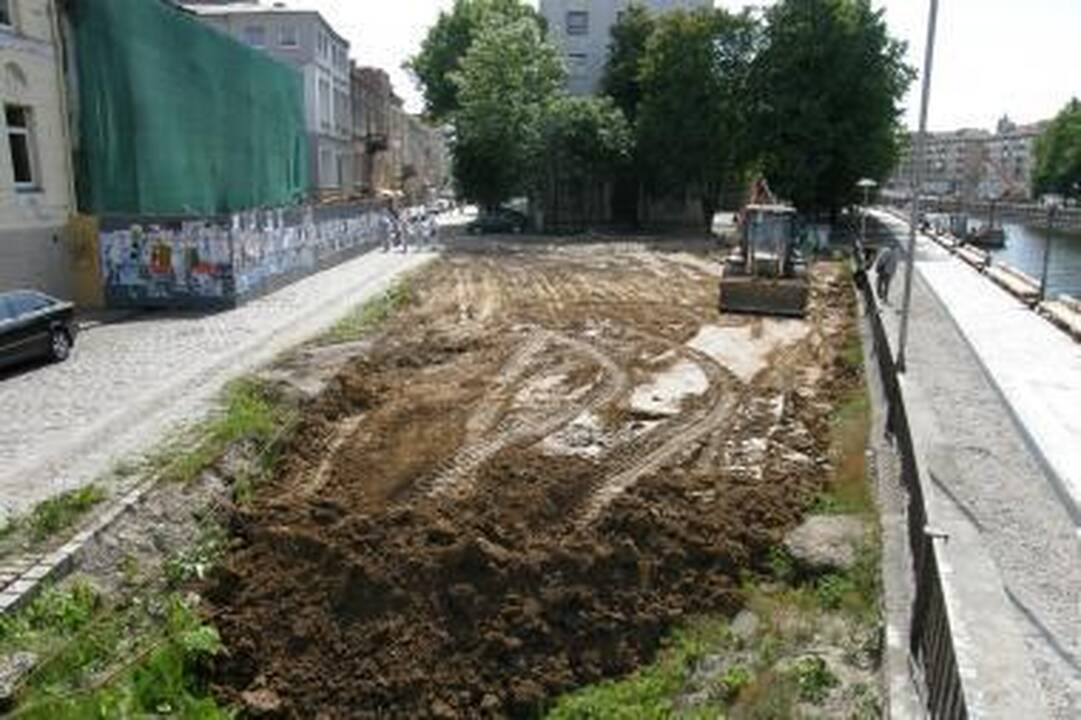 Prie Biržos tilto neliko nei duobės, nei tvoros