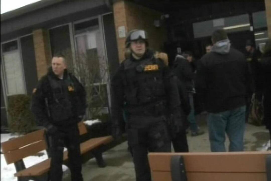 Ohajuje po šaudynių Šardono mokykloje mirė antras moksleivis