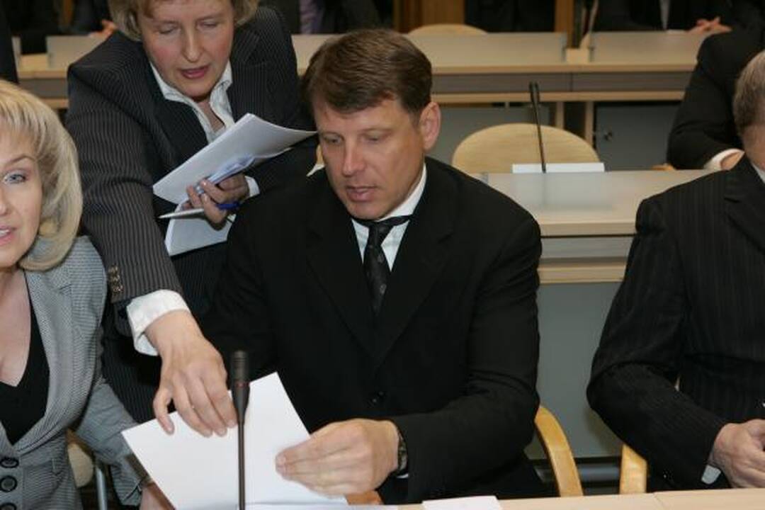 Nauji mero R.Mikaičio pavaduotojai: P.Mačiulis, S.Buškevičius, K.Kriščiūnas (papildyta)