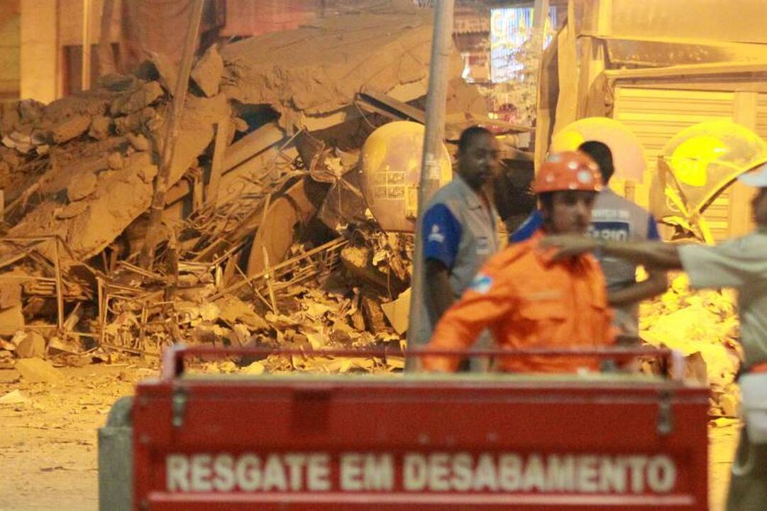 Rio de Žaneiro centre sugriuvo daugiaaukštis pastatas
