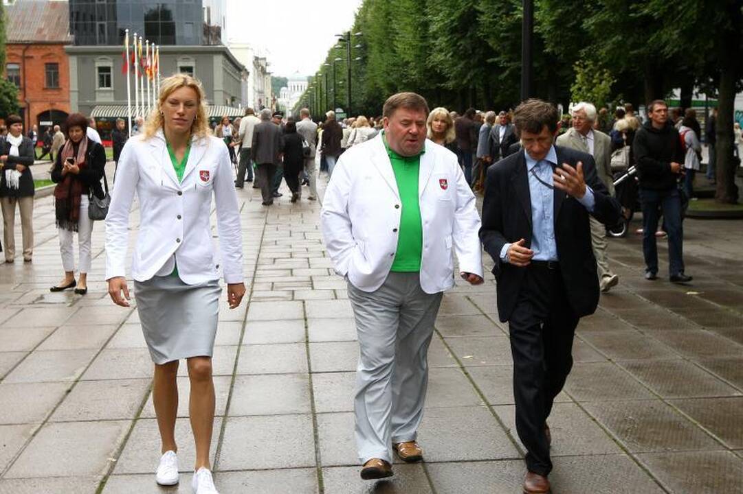 R.Meilutytės šlovę olimpiadoje liudys Laisvės alėjoje ošianti liepaitė