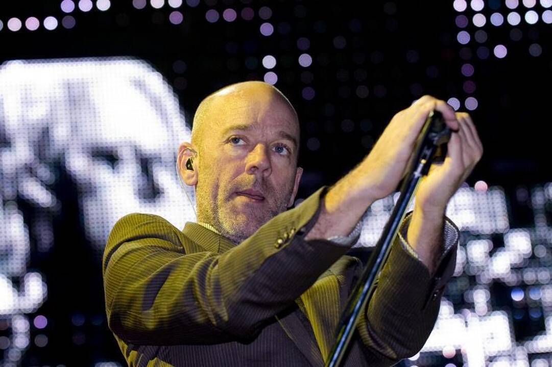 Grupė R.E.M. paskelbė apie išsiskyrimą  
