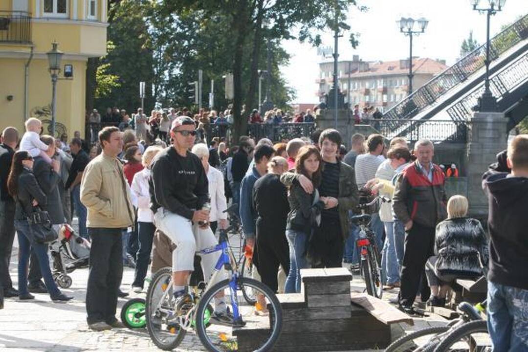 Į savo vietą sugrįžęs "Meridianas" vėl bus remontuojamas (papildyta) 