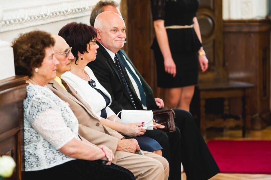 Kauno rotušėje savo išrinktąją vedė dainininkas R. Difartas