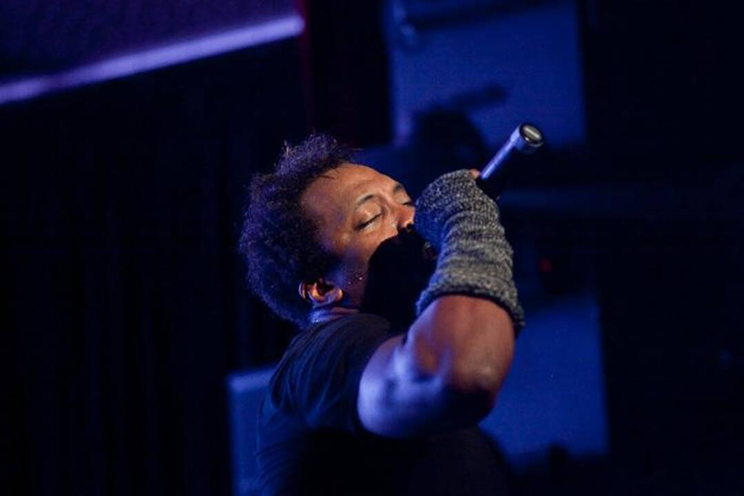 Haddaway ir Lietuvos muzikos legendos nukėlė 20 metų atgal