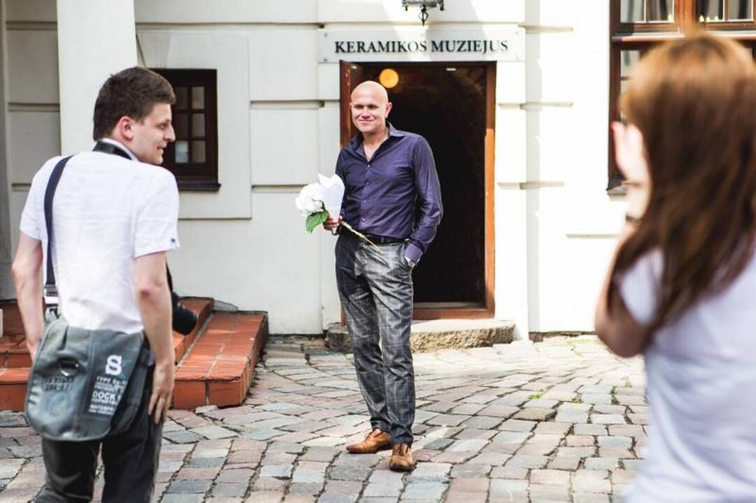 Kauno rotušėje savo išrinktąją vedė dainininkas R. Difartas
