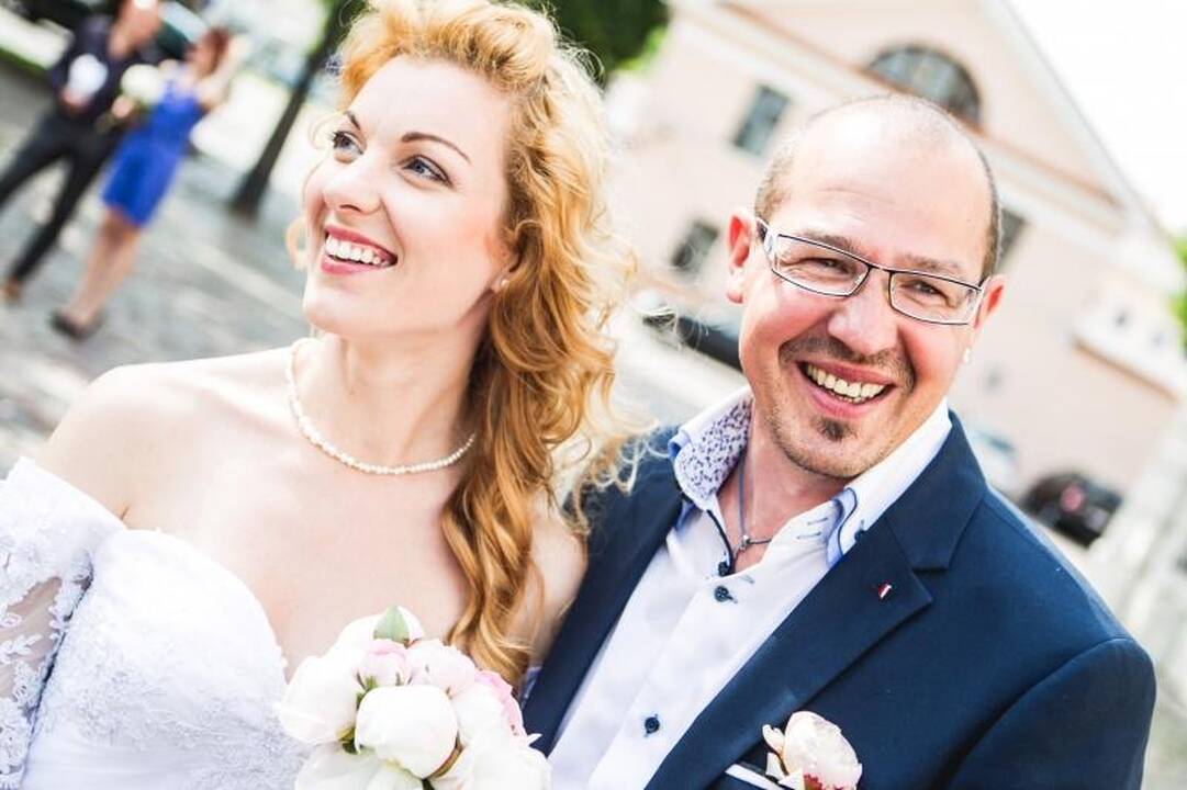 Kauno rotušėje savo išrinktąją vedė dainininkas R. Difartas