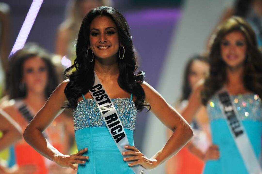 „Miss Visata 2011“ tapo Angolos gražuolė