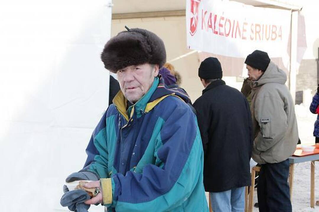 Maltiečiai klaipėdiečius vaišino sriuba