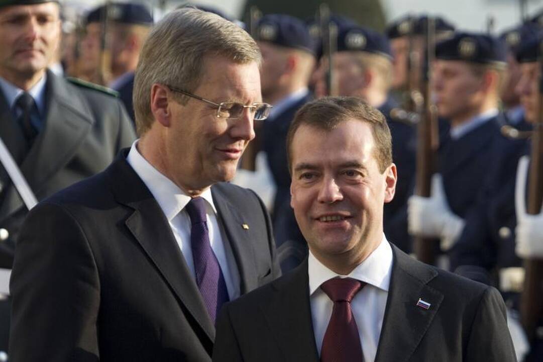 Dujotiekis „Nord Stream“ atiduotas naudoti 