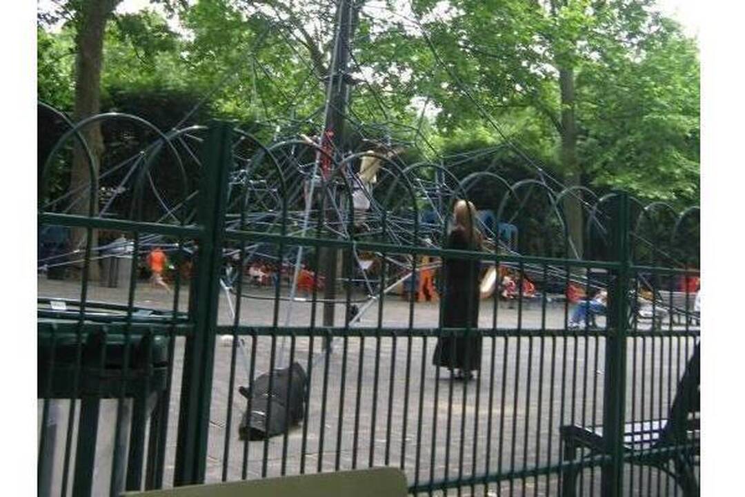 Sereikiškių parkas - su čiuožyklomis ir fontanais