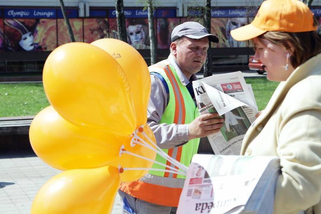 Spaudos dienos atgavimo proga pasveikinti klaipėdiečiai