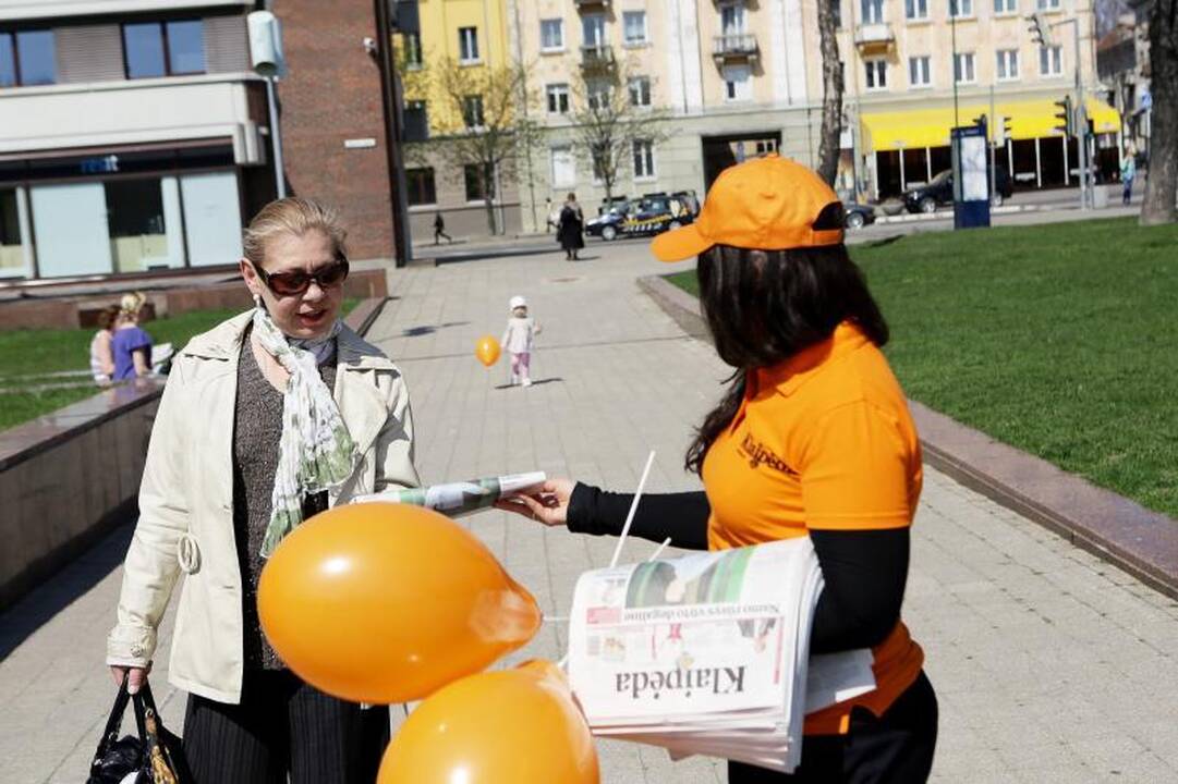 Spaudos dienos atgavimo proga pasveikinti klaipėdiečiai