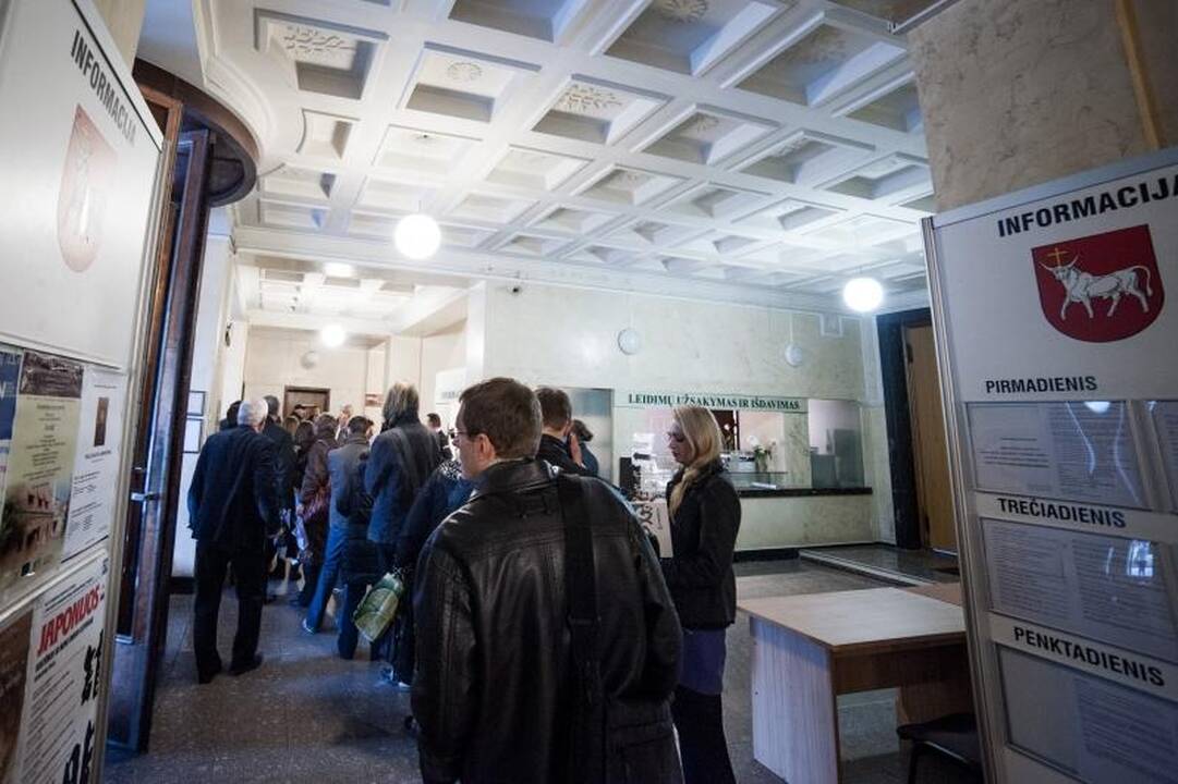 Antrąją išankstinio balsavimo dieną Kaune – ilgesnės rinkėjų eilės