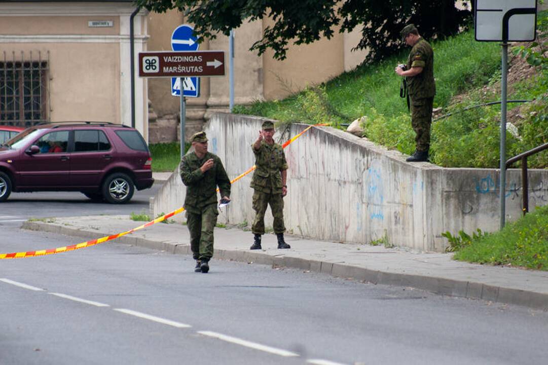Iš Vilniaus senamiesčio išvežtas pavojingas sprogmuo