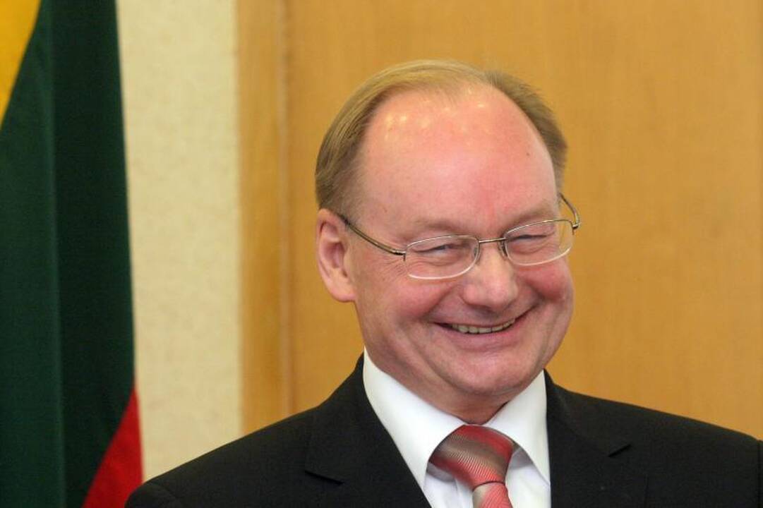 Seimas į LRT tarybą delegavo socialdemokratą Č. Juršėną
