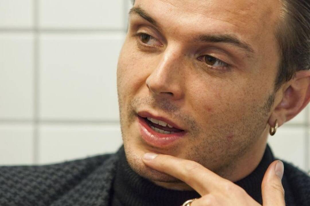 „Hurts“ – nuo bedarbių iki pasaulio žvaigždžių (išskirtinis interviu)