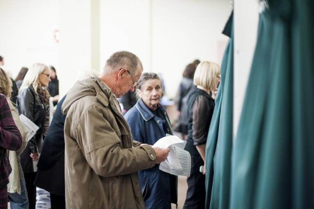 Antrąją išankstinio balsavimo dieną Kaune – ilgesnės rinkėjų eilės