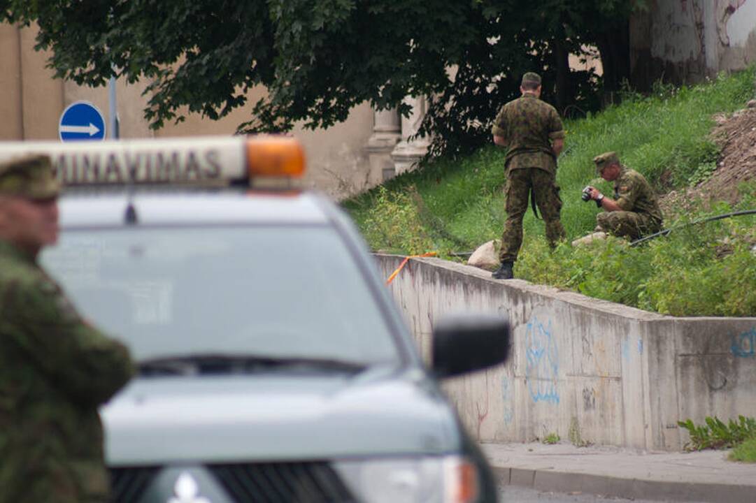 Iš Vilniaus senamiesčio išvežtas pavojingas sprogmuo