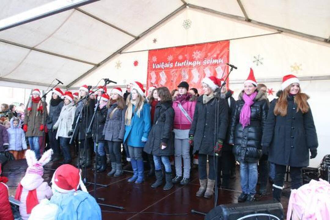 Gausios šeimos pasitiko artėjančias šventes 