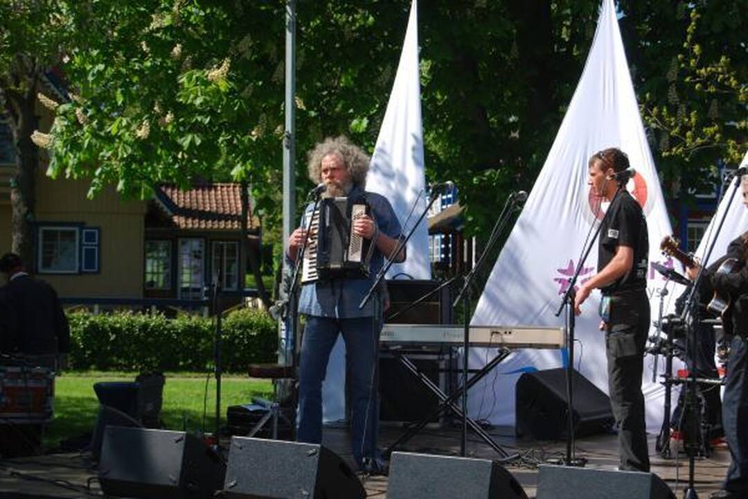 Nidoje atidaryta Užupio respublikos ambasada