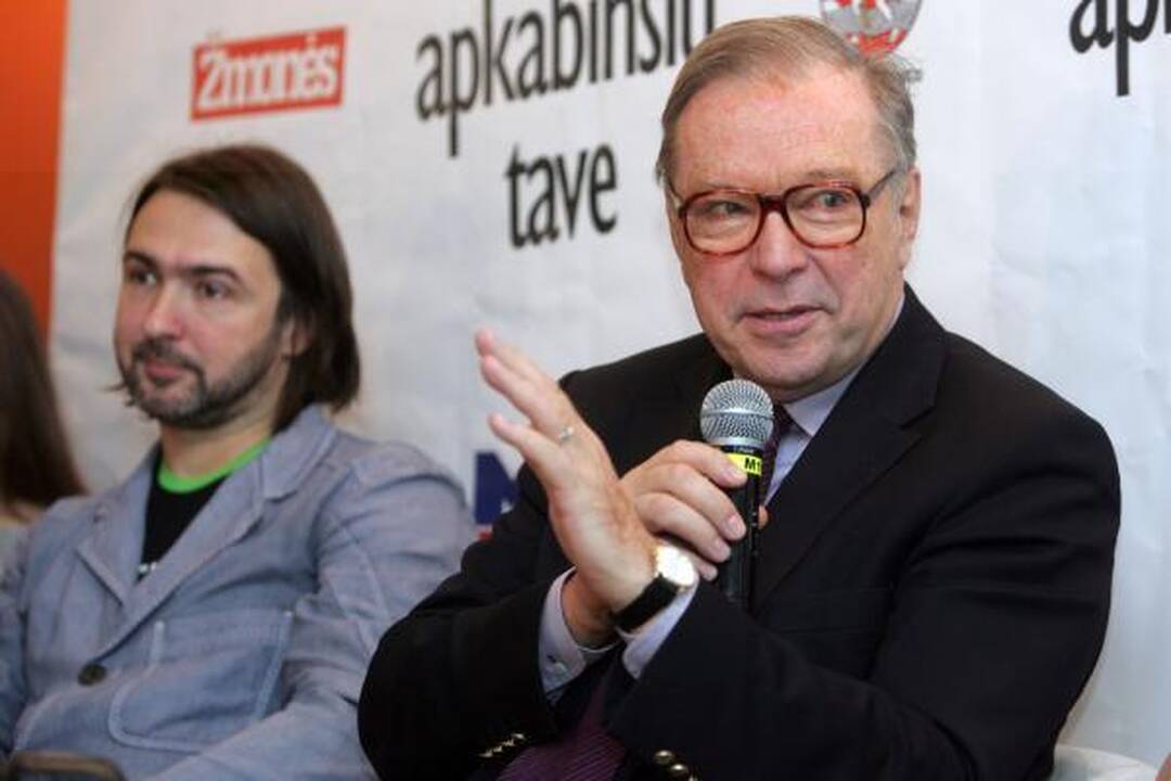 K.Vildžiūnas: filmas „Kai apkabinsiu tave“ parodo ir suskilusią šeimą, ir suskilusią Europą