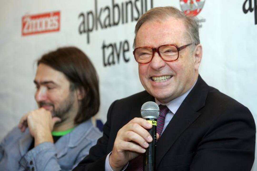 K.Vildžiūnas: filmas „Kai apkabinsiu tave“ parodo ir suskilusią šeimą, ir suskilusią Europą