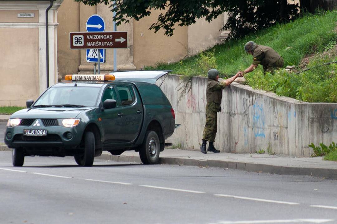 Iš Vilniaus senamiesčio išvežtas pavojingas sprogmuo