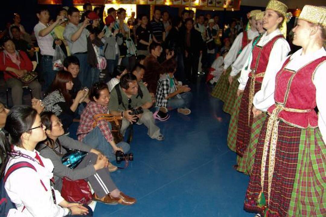 Pirmieji įspūdžiai iš Lietuvos paviljono parodoje „Expo 2010“