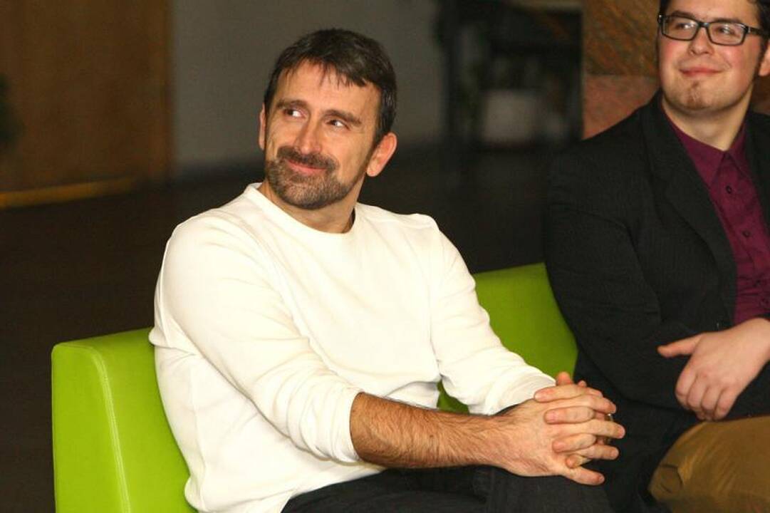 „Žalgirio” treneris studentus mokė Katalonijos šokių