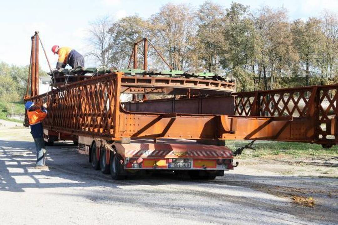 Pasukamasis tiltelis išvežtas remontui
