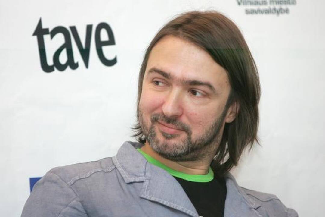 K.Vildžiūnas: filmas „Kai apkabinsiu tave“ parodo ir suskilusią šeimą, ir suskilusią Europą