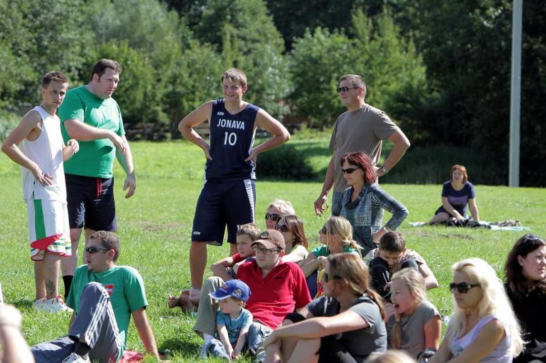 Pagarsėjusios teisybės ieškotojos apkartino šalies prokurorų sąskrydį