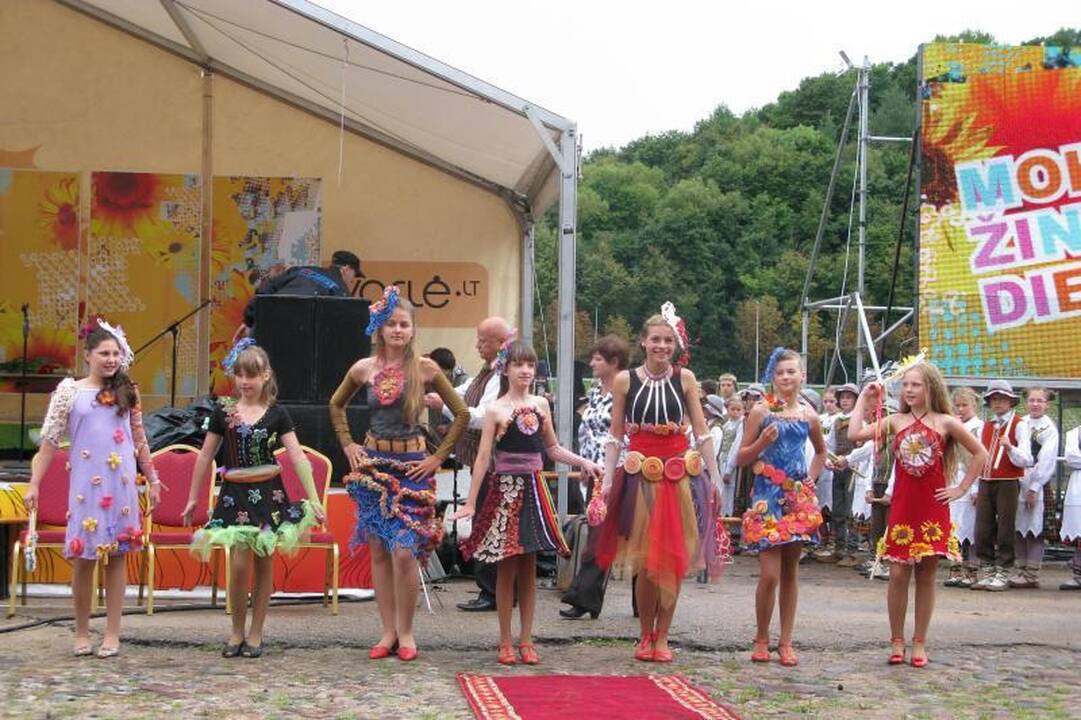 Į Rugsėjo 1-osios koncertą moksleiviai rinkosi vangiai     