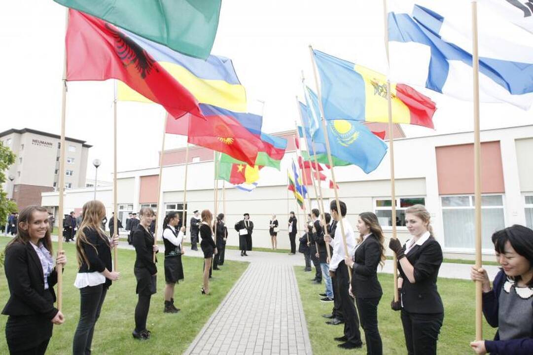 LCC tarptautiniame universitete inauguruota šeštoji rektorė